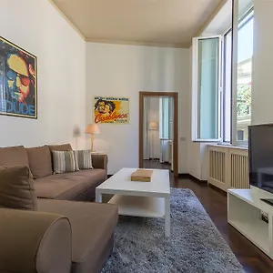 Appartement Palazzo Borghese Lovely Flat
