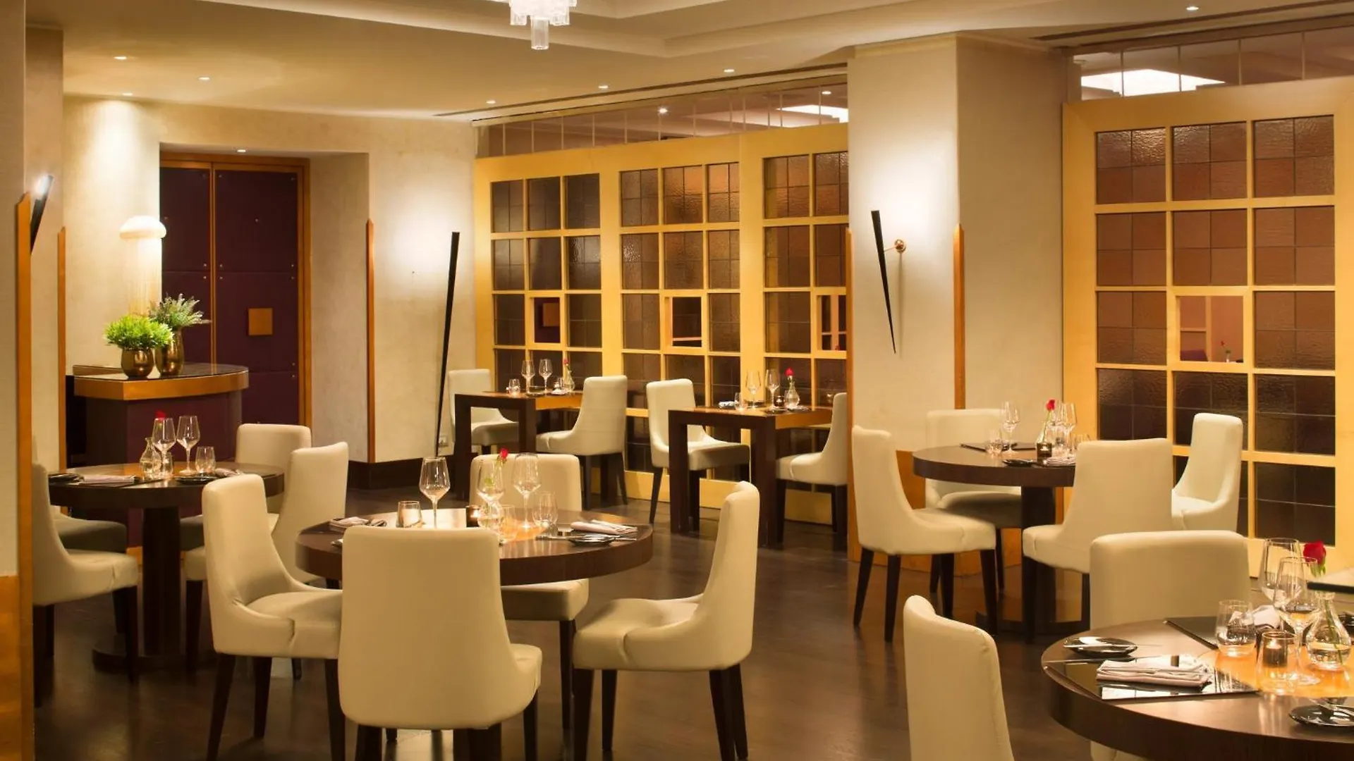 Starhotels Metropole Rome 4*,