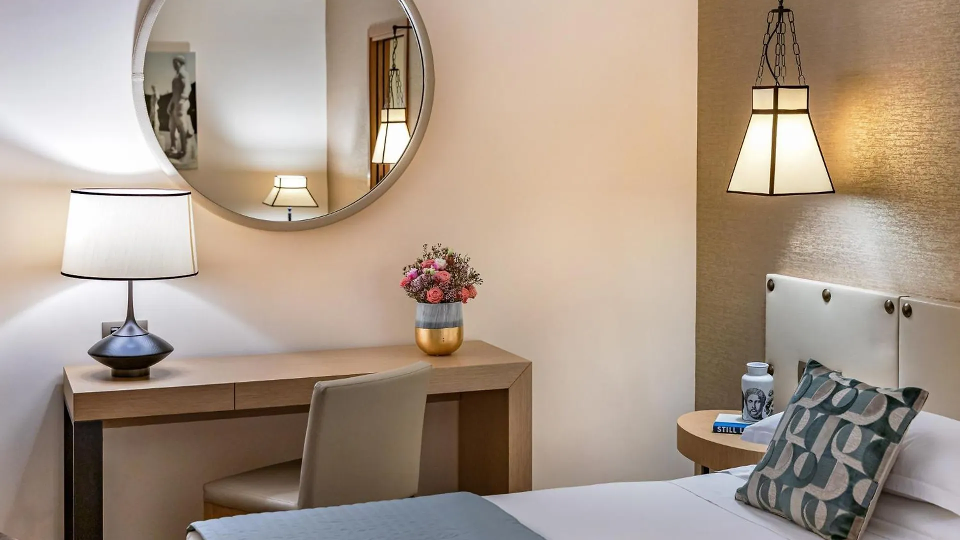 Starhotels Metropole Rome Hotel