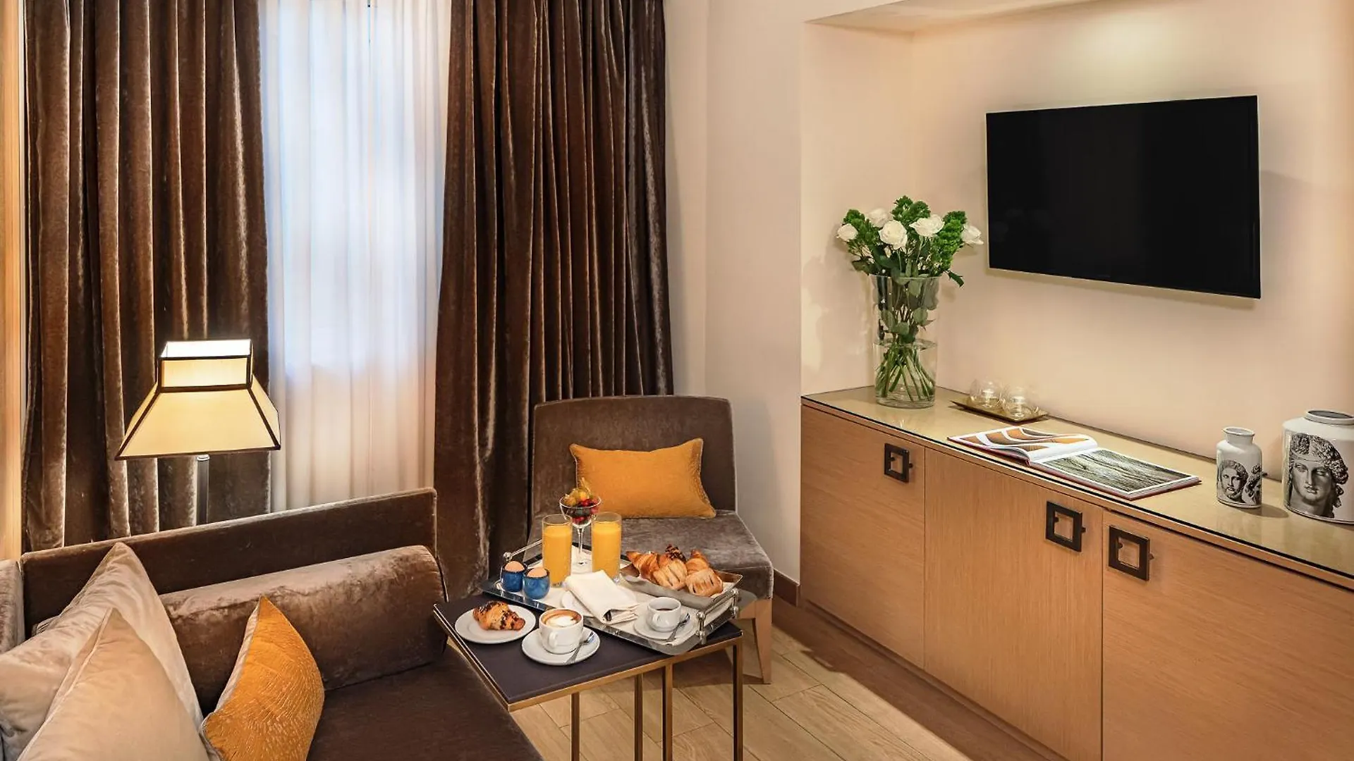 **** Hotel Starhotels Metropole Rome Italy